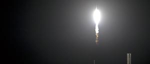 Eine SpaceX Falcon 9 Rakete ist in der Nacht auf Donnerstag mit der Mondlander „Athena“ von Intuitive Machines vom Kennedy Space Centers in Richtung Mond gestartet.