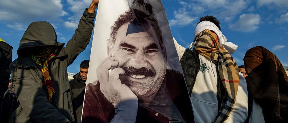 PKK-Chef Öcalan ruft Kämpfer zur Niederlegung von Waffen auf