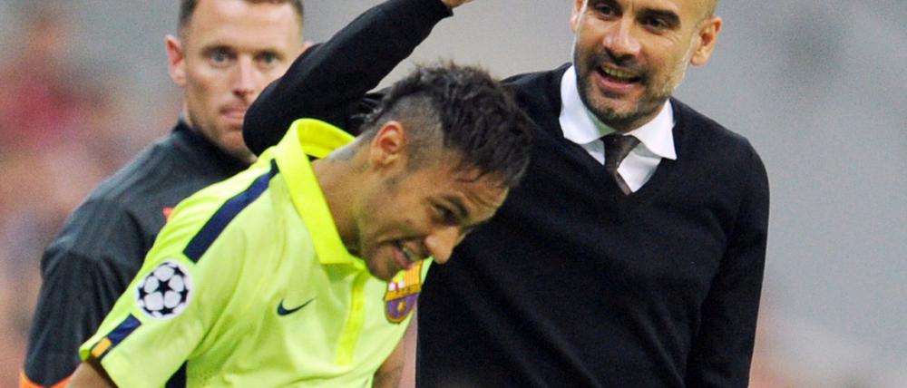 Pep Guardiola (rechts) hätte Neymar fast zum FC Bayern geholt