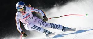 Emma Aicher belegt beim Abfahrtsrennen im alpinen Ski-Weltcup überraschend den zweiten Platz. 