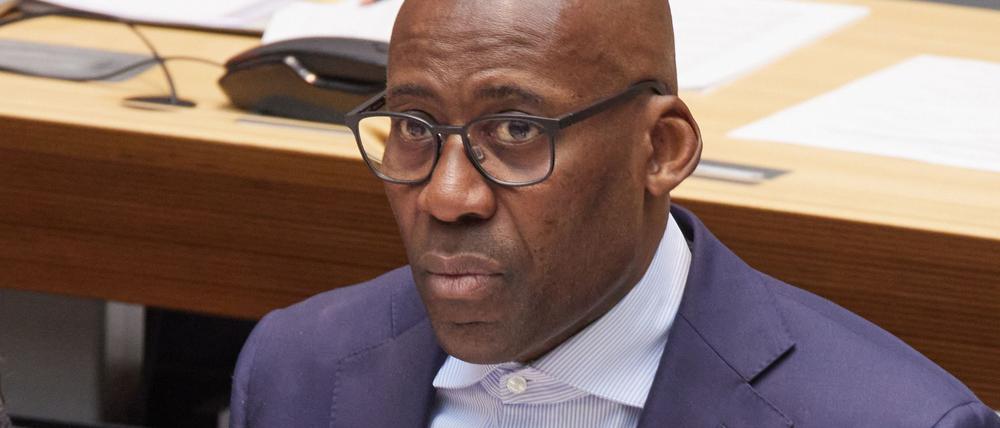 Kultursenator Joe Chialo will mit einem Beratungsangebot dazu beitragen, Antisemitismus in der Kulturszene einzudämmen. (Archivbild) 