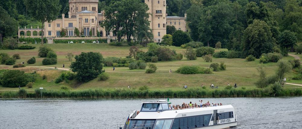 Die Weiße Flotte sticht am Samstag in See. (Archivbild)