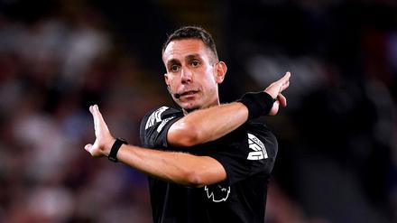 Der englische Schiedsrichter David Coote hatte Jürgen Klopp beleidigt, nun zieht auch die Uefa Konsequenzen.