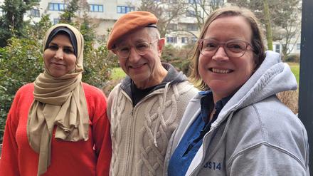 Gemeinsam engagiert: Ruqaya Al-Ibrahim, Itai Böing, Geschäftsführerin Susanne Weiß vom Projekt Shalom Rollberg des Vereins Morus 14.