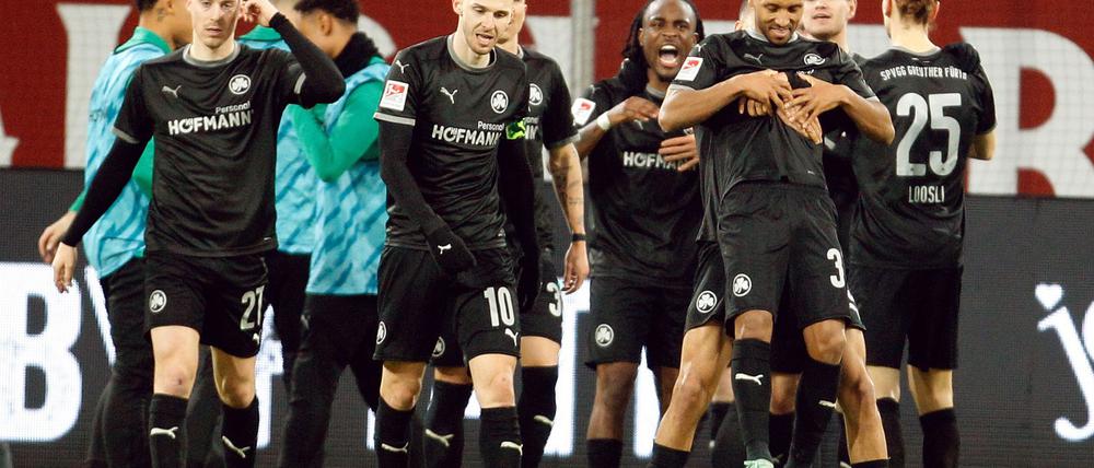 Fürth triumphiert in Düsseldorf