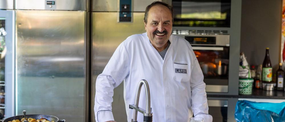 Johann Lafer macht sich gerne Porridge, wenn er mit einem Kater zu kämpfen hat. (Archivbild)