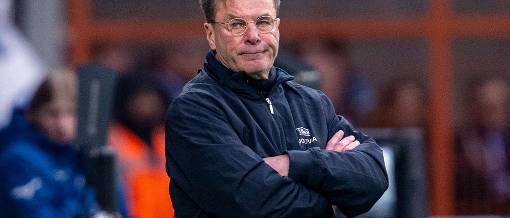 Bochums Trainer Dieter Hecking verliert trotz Niederlage nicht den Glauben an den Bundesliga-Verbleib. 