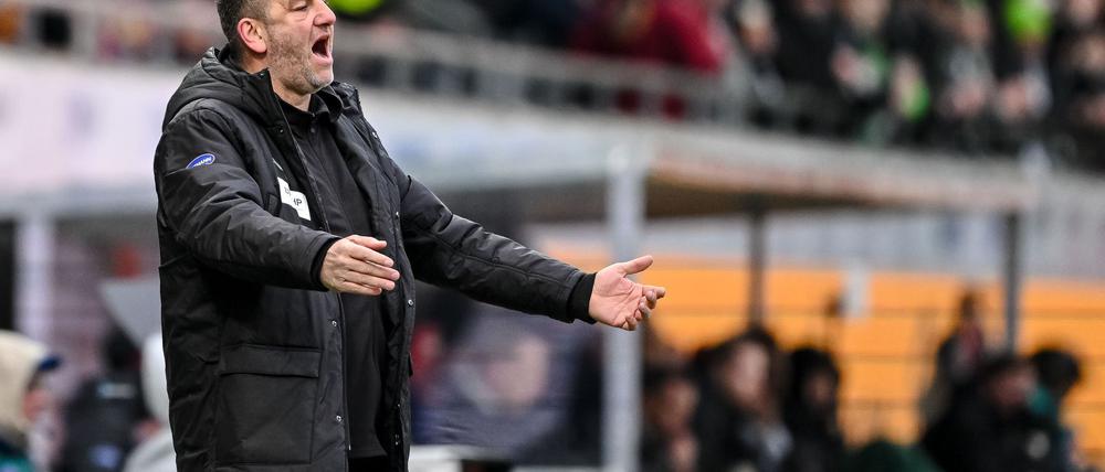 Frank Schmidt und der 1. FC Heidenheim machen eine schwere Zeit durch.