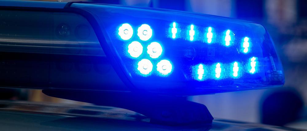 Die Berliner Polizei ermittelt wegen Raubverdachts. (Symbolbild)