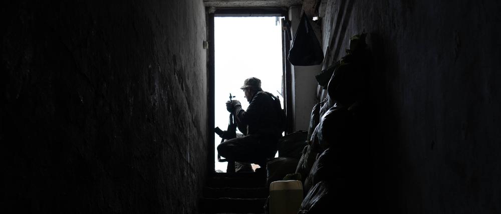 Ein ukrainischer Soldat in der Region Donezk (Archivbild von 2023)