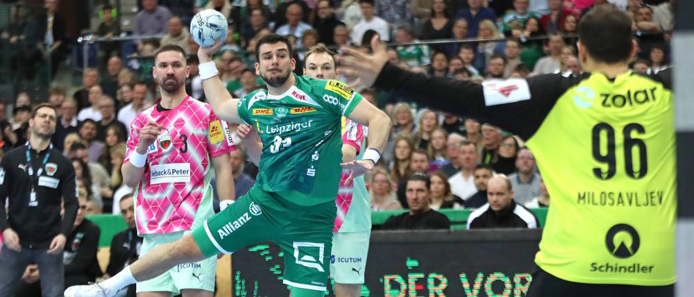 Füchse-Torwart Dejan Milosavljev hatte viel zu tun in Leipzig.