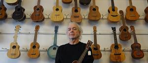 Das Ukulelengeschäft „Leleland“ von Harald Truetsch in Kreuzberg muss schließen.