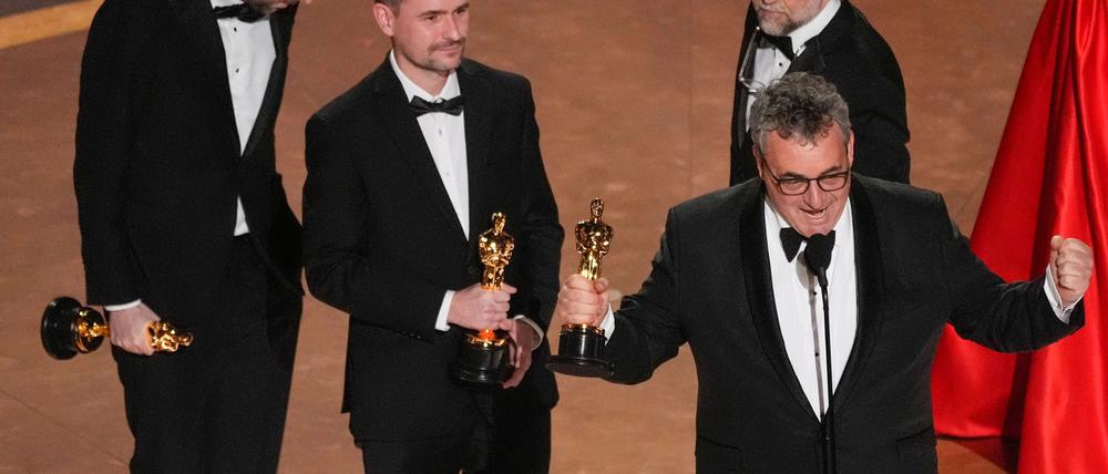 Der Spezialeffekte-Künstler Gerd Nefzer hat den dritten Oscar erhalten.