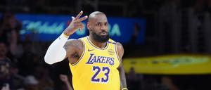 Drei Punkte gab es für den Wurf, mit dem LeBron James die Marke von 50 000 Punkten in der NBA durchbrach.