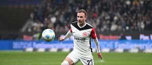 Mario Götze visiert mit Eintracht Frankfurt gegen Ajax Amsterdam den Einzug ins Viertelfinale der Europa League an.