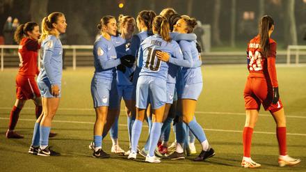 Die Fußballerinnen von Viktoria Berlin zogen gegen Türkiyemspor ohne Probleme ins Halbfinale des Berlin-Pokals ein. 