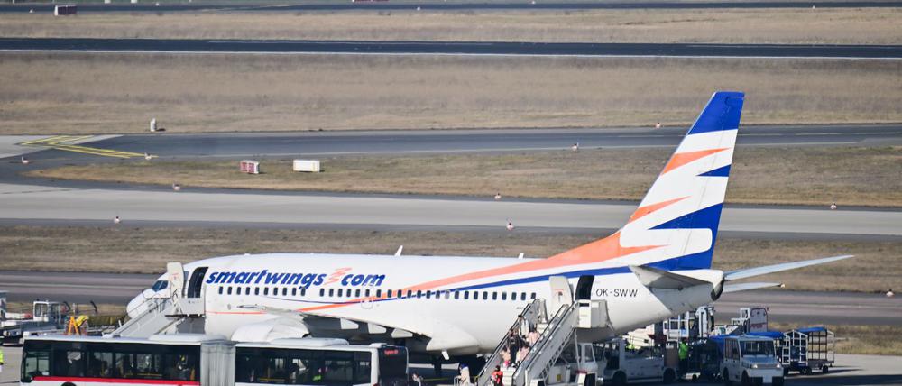 Es ist bereits der zweite Charterflug für Afghaninnen und Afghanen, die von Islamabad nach Deutschland gebracht werden.