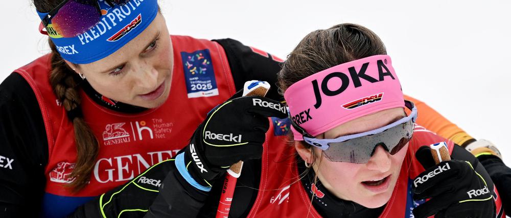Katharina Hennig (l.) hat es im Teamsprint mit Laura Gimmler nicht auf das Podest geschafft.