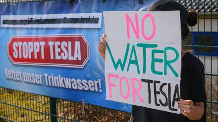 Ein neuer Wasservertrag für Tesla löst Protest aus.