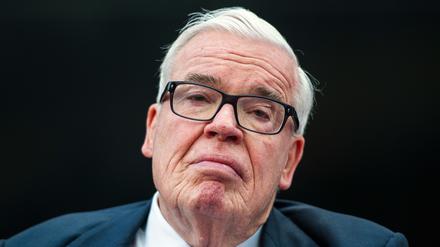 Klaus-Michael Kühne ist einer der reichsten Menschen des Landes. 