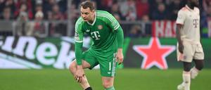 Das tat weh. Manuel Neuer konnte sich über das 2:0 der Bayern nur kurz freuen.