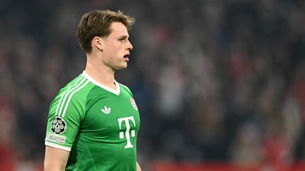 Der frühere Kölner Jonas Urbig gab sein Debüt für die Bayern in der Champions League.