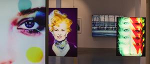 Kristian Schullers „Pictures“. An Léa Seydoux und Vivienne Westwood zurück ins Rumänien der 1990er Jahre.