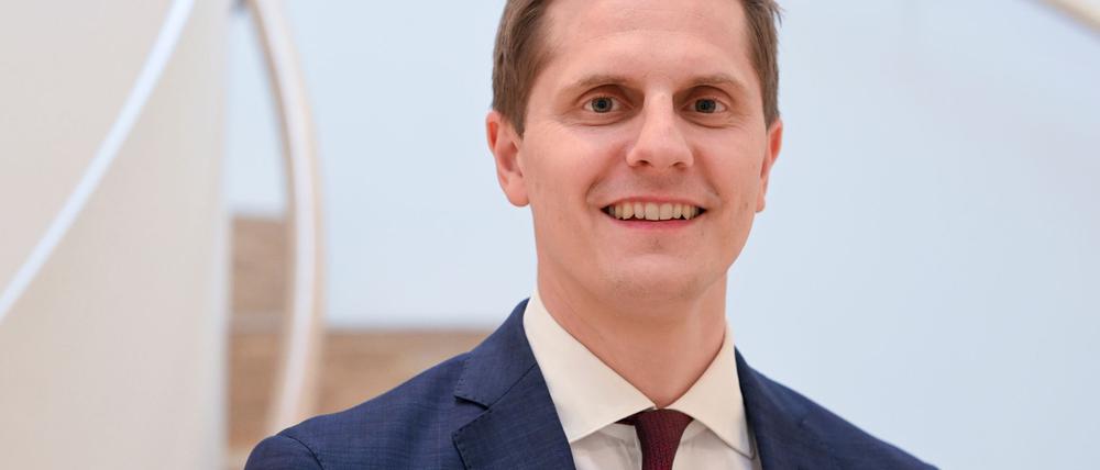 Brandenburgs Justizminister Benjamin Grimm hält mehr Kompetenzen für die Polizei für sinnvoll (Archivbild).