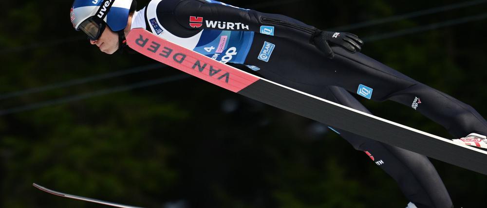 Andreas Wellinger und das deutsche Team wurde klar besiegt.