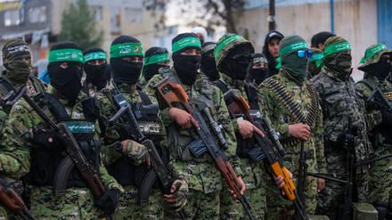 Islamisten im Gazastreifen halten nach israelischen Informationen noch 24 Geiseln und 35 Leichen von Verschleppten im Gazastreifen fest.