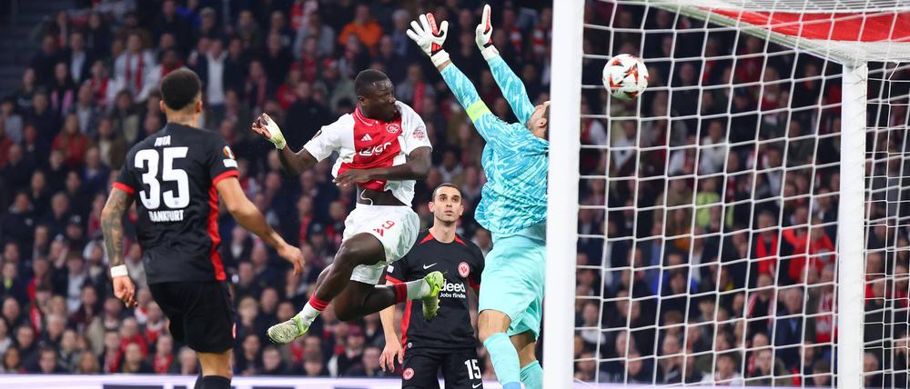 Sport Bilder des Tages AMSTERDAM, 06-03-2025 , JohanCruyff Arena , UEFA Europa League Football season 2024/2025 , match between Ajax and Eintracht Frankfurt. Ajax player Brian Brobbey scores the goal 1-0 Ajax - Eintracht Frankfurt PUBLICATIONxNOTxINxNED x28190278x Copyright: