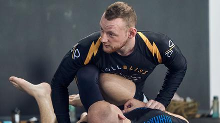 Der Kampfsport Brazilian Jiu-Jitsu entstand Anfang des 20. Jahrhunderts in Brasilien. 