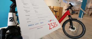 „Stromverkehr Potsdam“. Das Luxusfahrradgeschäft in der Potsdamer Innenstadt schließt.