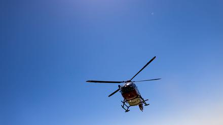 Zwei Rettungshubschrauber sowie mehrere Notärzte und Rettungswagen waren an der Unfallstelle im Einsatz. (Symbolbild)