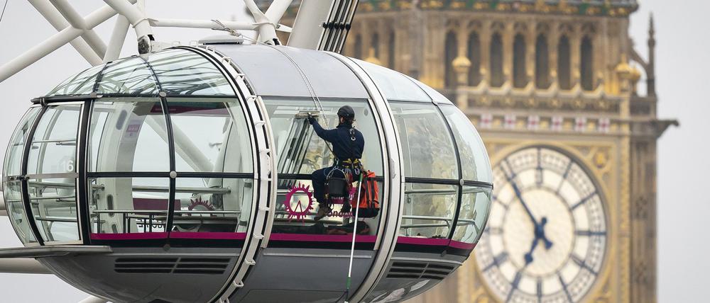 Das Riesenrad London Eye wurde vor 25 Jahren eröffnet.