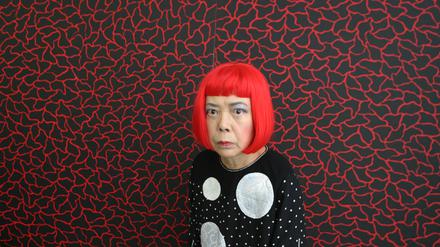 Yayoi Kusama (geb. 1929) ist sie eine der teuersten Künstlerinnen der Welt und Liebling der Instagramer.