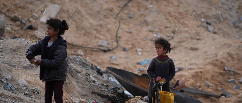 Israel könnte Berichten zufolge auch die Wasserversorgung kappen. (Archivbild)