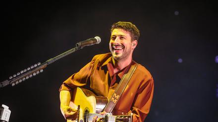 Marcus Mumford ist der Namensgeber und Frontmann der britischen Band.