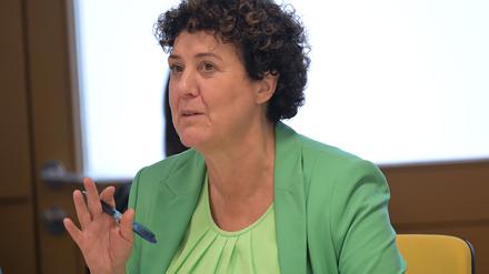 Die Beigeordnete für Ordnung, Sicherheit, Soziales und Gesundheit, Brigitte Meier (SPD).