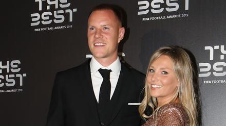 Torhüter Marc-André ter Stegen wehrt sich gegen Meldungen über seine Frau.