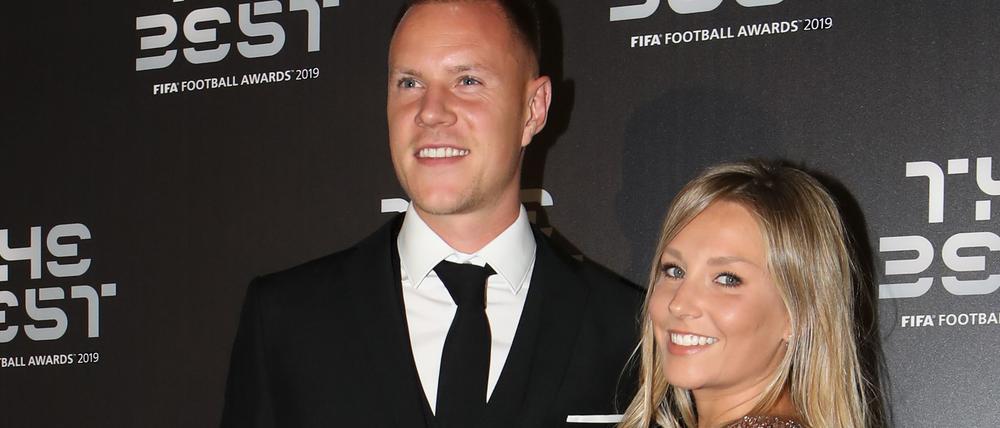 Torhüter Marc-André ter Stegen wehrt sich gegen Meldungen über seine Frau.