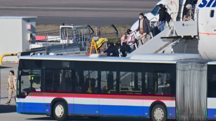 Im Flieger sollen auch sogenannte Ortskräfte sitzen, die in der Vergangenheit in Afghanistan die Bundeswehr unterstützt haben.