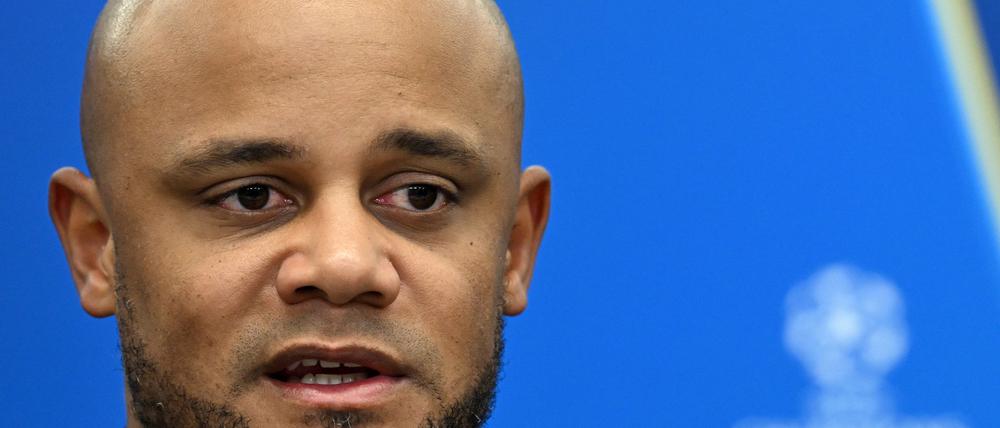 Bayern-Trainer Vincent Kompany will seine Herangehensweise trotz des Ausfalls von Leverkusens Florian Wirtz nicht verändern.