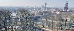 Zitadelle Spandau Blick vom Juliusturm auf Altstadt mit St- Nikolai und Rathaus