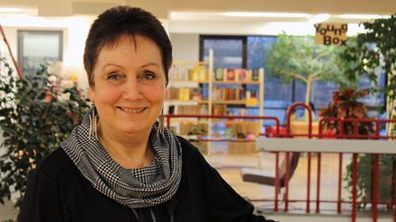 Renate Zimmermann von der Bezirkszentralbibliothek „Mark Twain“ in Marzahn-Hellersdorf.