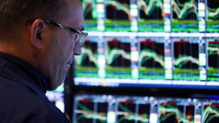 Ein Händler auf dem Parkett der Wall Street