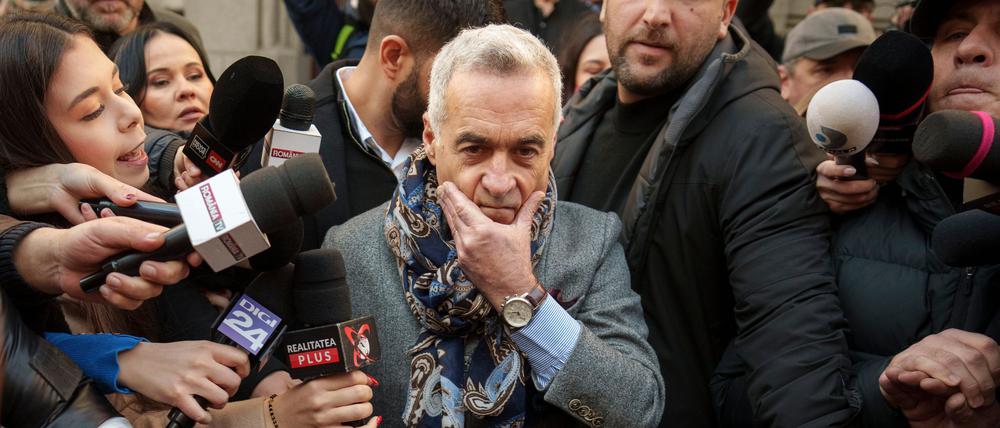 Rumäniens Verfassungsgericht hat eine erneute Kandidatur des rechtsextremen Kremlfreunds Calin Georgescu für das Amt des Staatspräsidenten verboten.