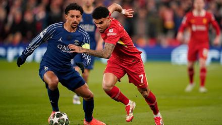 Marquinhos (links) und Luis Diaz lieferten sich mit ihren Teams erneut ein hochklassiges Duell