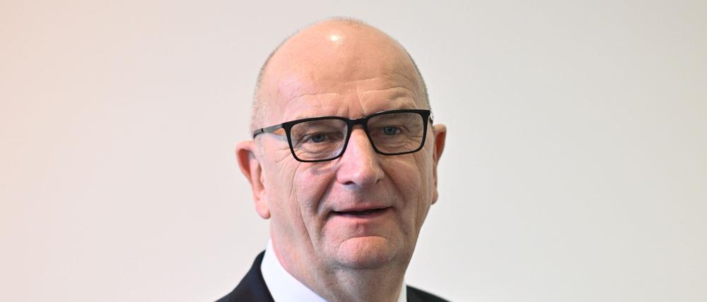 Brandenburgs Ministerpräsident Dietmar Woidke steht voll hinter dem von Schwarz-Rot geplanten Finanzpaket. (Archivbild)