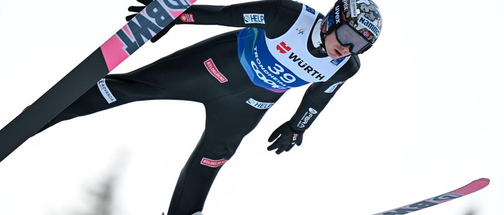 Marius Lindvik und Johann André werden vorläufig suspendiert.